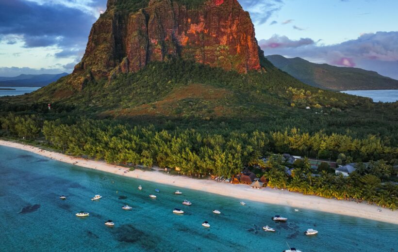 Mauritius Vibes: Ocean Views & Cultural Treasures 7N8D