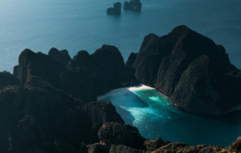 Thailand Escapade 6N7D